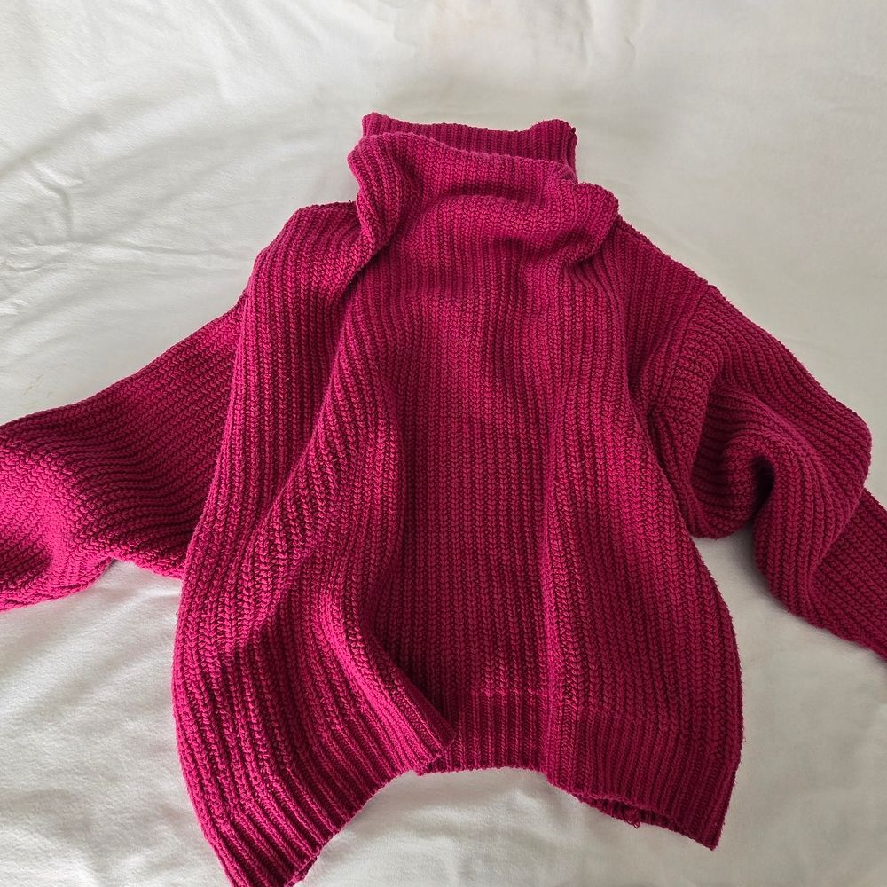 Free People Swim Too Deep Sweater Hot Pink Oversized Chunky Turtleneck Small - Picture 9 of 11